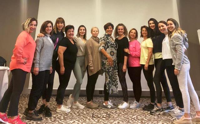 Dr. Neslihan İskit ile klinik yoga terapi oturumu