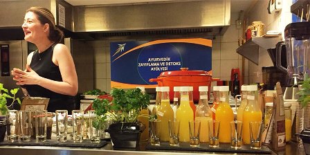 Ayurvedik Zayıflama ve Detoks Seminerleri Detoks Juice Uygulamaları