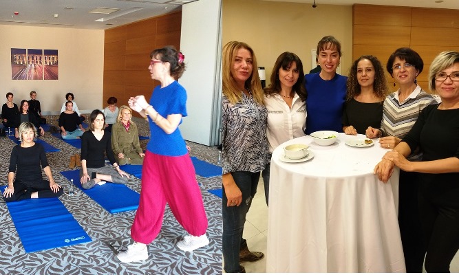 Ayurvedik yoga terapi eğitimi ebru şinik dr.neslihan iskit Kasim 2019