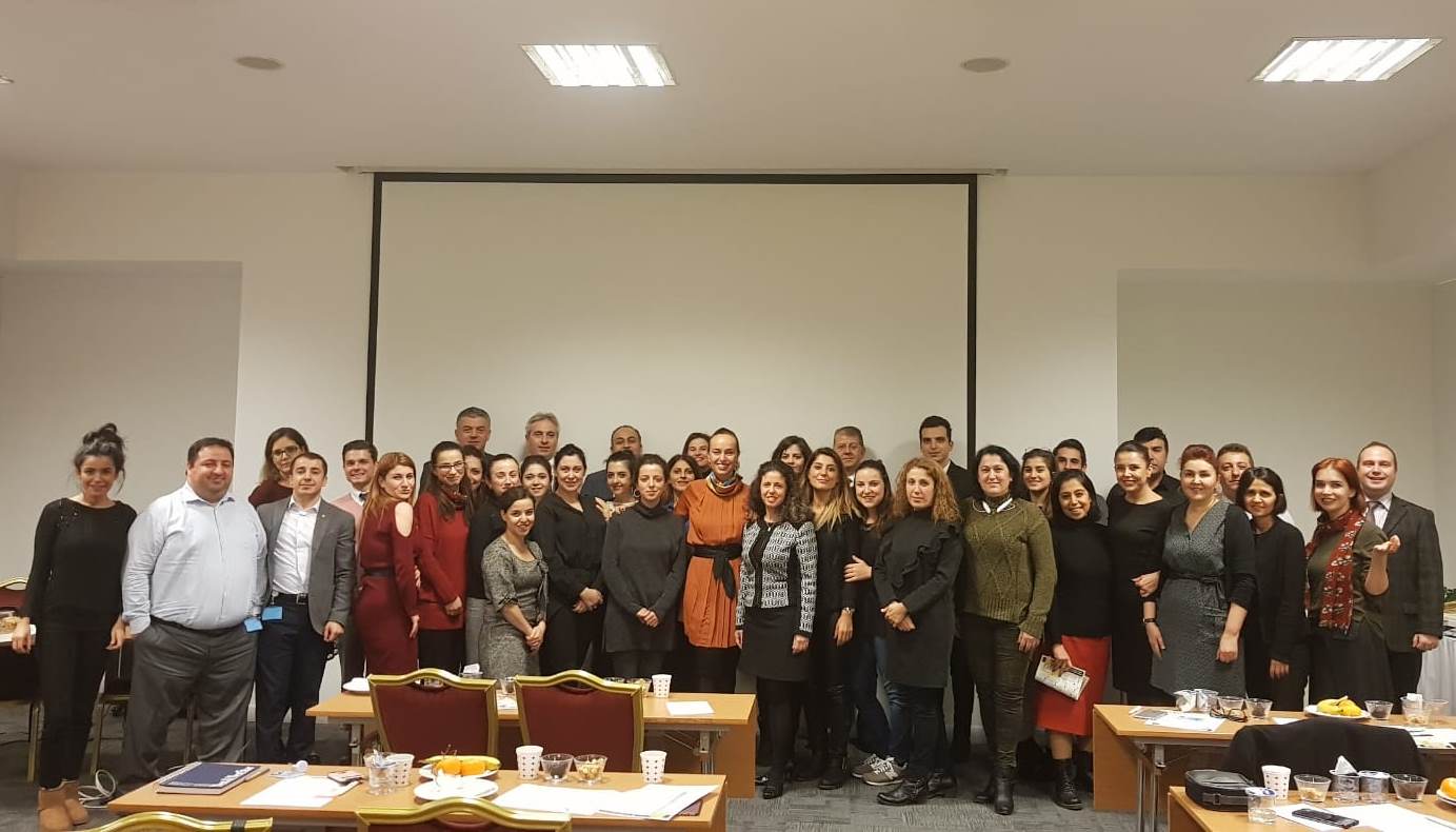 Ebru Şinik ile 11 ve 18 Aralık günlerinde “İş, Yaşam Dengesi ve Stres Yönetimi” başlıklı eğitim serileri