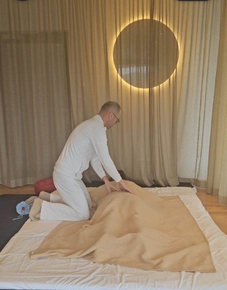 Vivamayr Shiatsu Therapy with Rudy